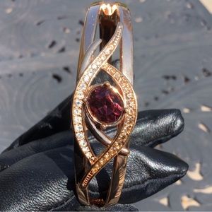 🌟 SALE $15 🌟 Vintage 1980’s Eye Rose Gold Amethyst Rhinestones Clamper Bracelet